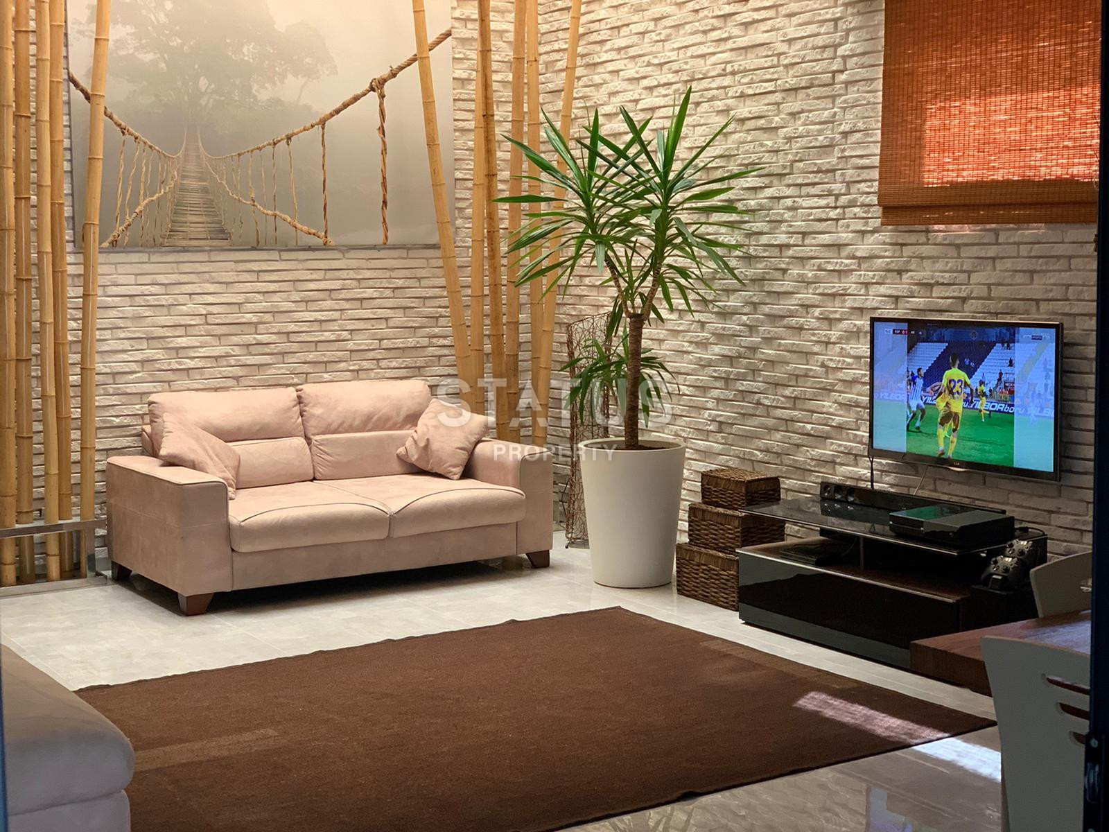 Просторная вилла 4+1 с большой террасой в районе Кестель, 420 м2. фото 16