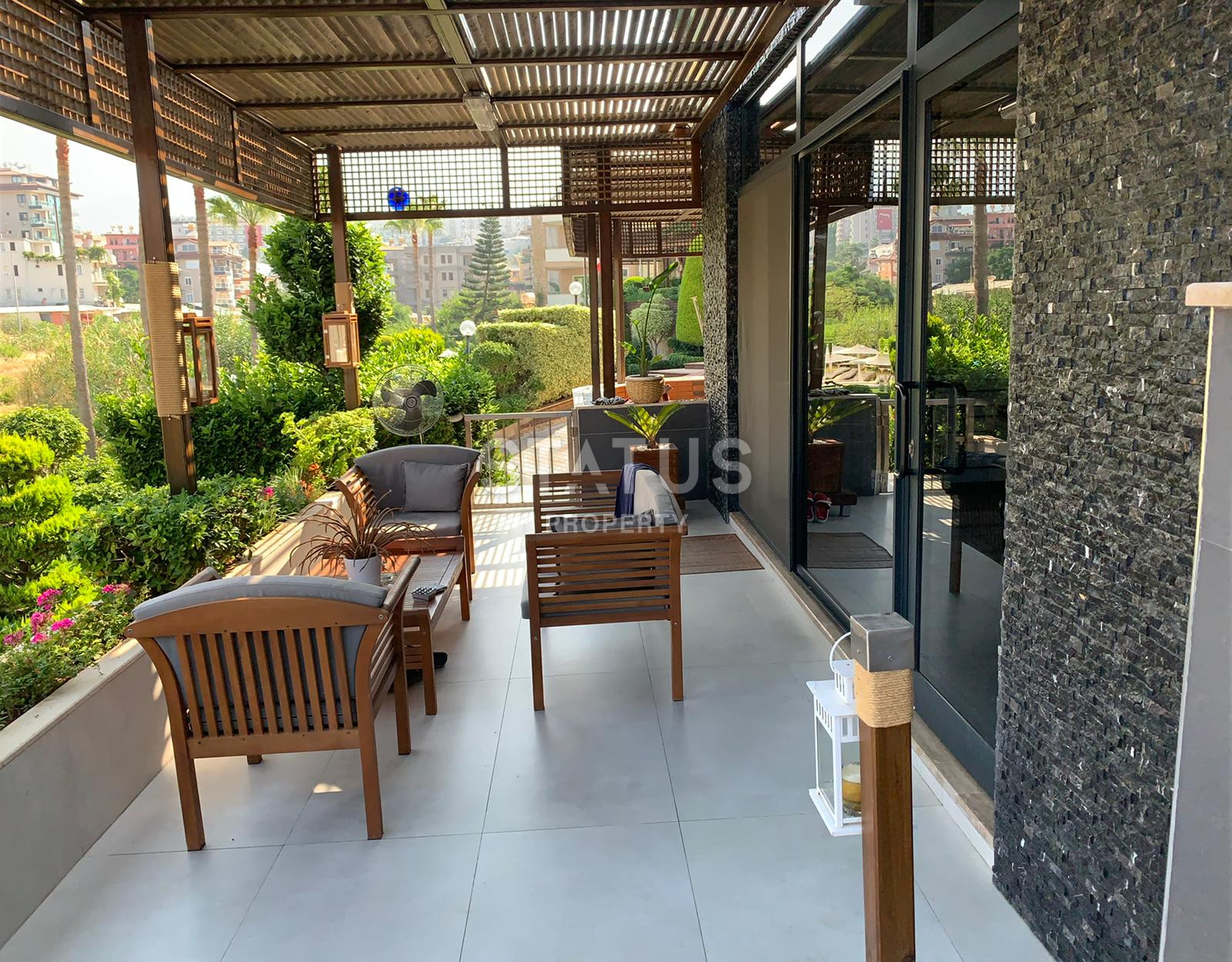 Просторная вилла 4+1 с большой террасой в районе Кестель, 420 м2. фото 23