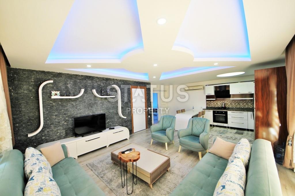 Шикарный пентхаус с огромной террасой с видом на море и горы, 180 м2 фото 3