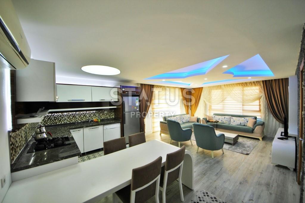 Шикарный пентхаус с огромной террасой с видом на море и горы, 180 м2 фото 4