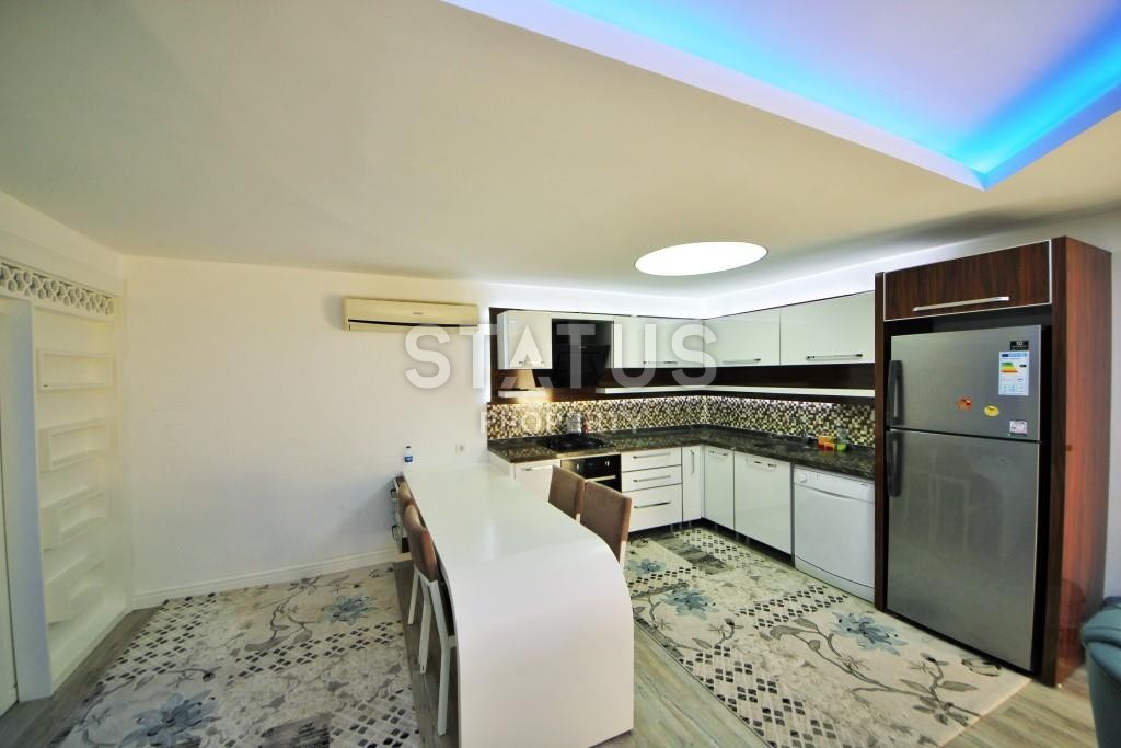 Шикарный пентхаус с огромной террасой с видом на море и горы, 180 м2 фото 6