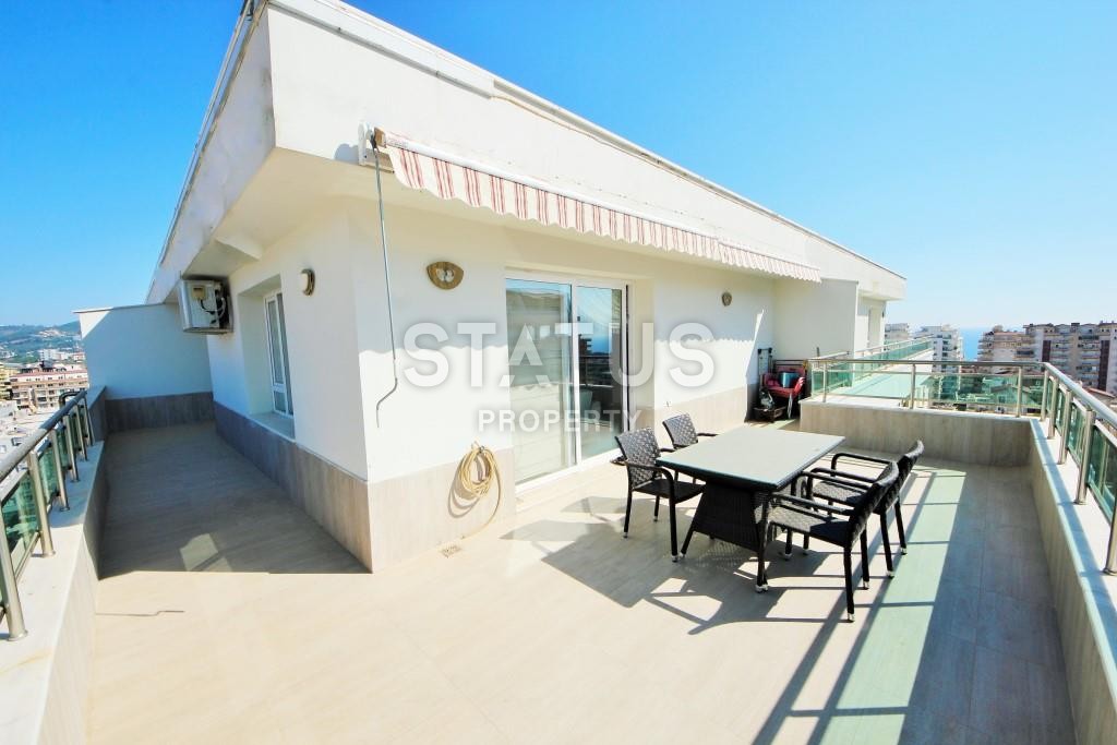 Шикарный пентхаус с огромной террасой с видом на море и горы, 180 м2 фото 16