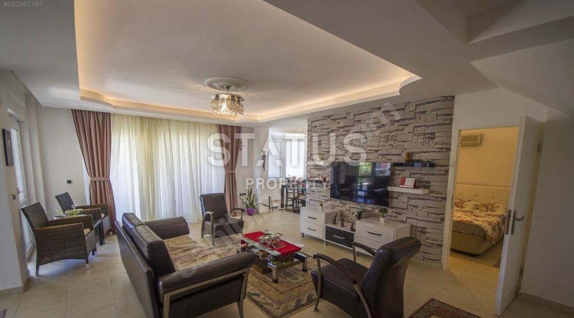 Потрясающая отдельная вилла в комплексе с мебелью на срочной продаже в престижном районе Джикджилли фото 3