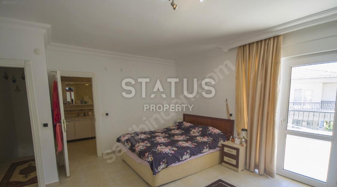 Потрясающая отдельная вилла в комплексе с мебелью на срочной продаже в престижном районе Джикджилли фото 7