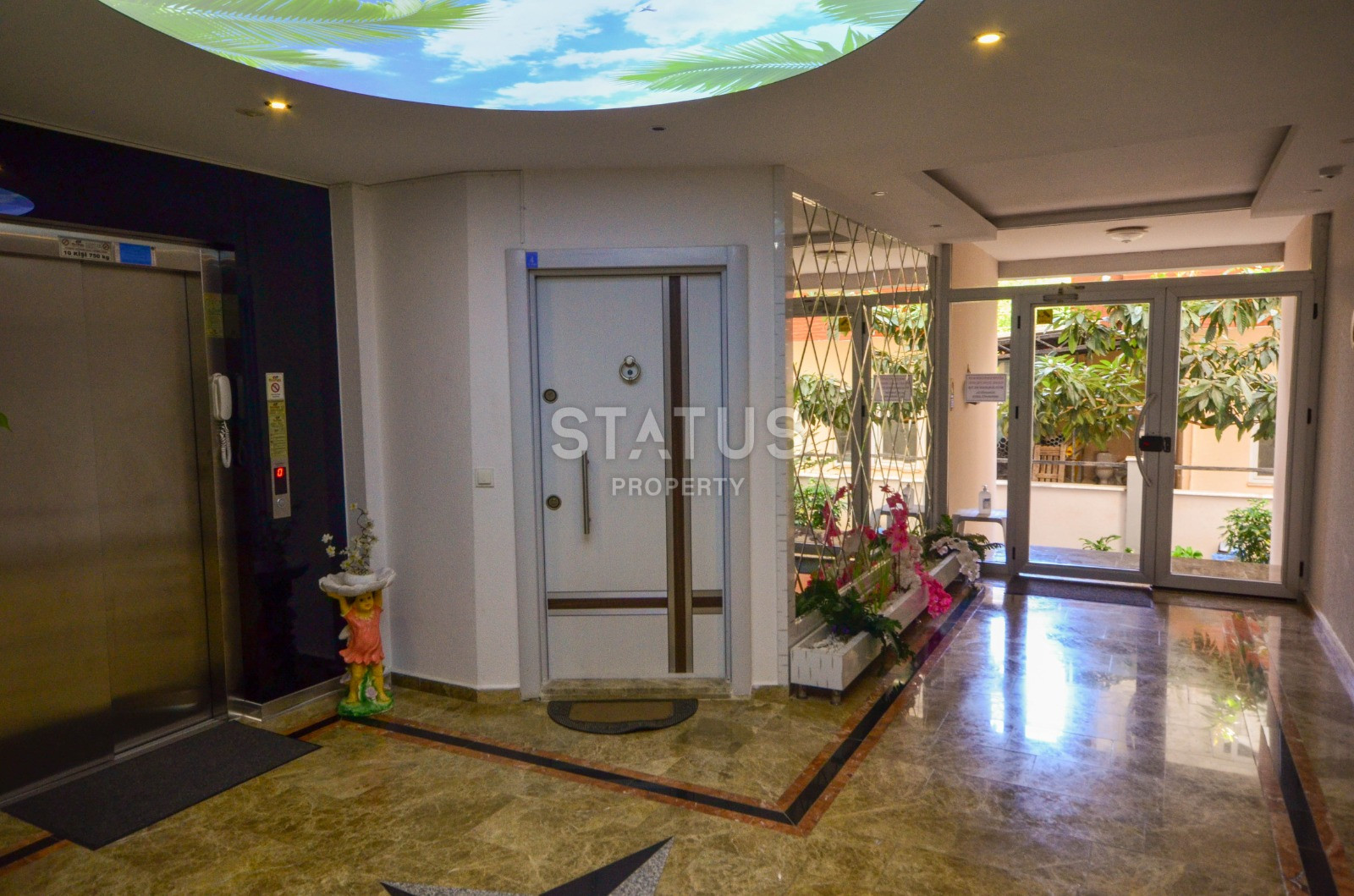 Large apartment 1+1 with mountain views in Mahmutlar, 85 m2. фото 20