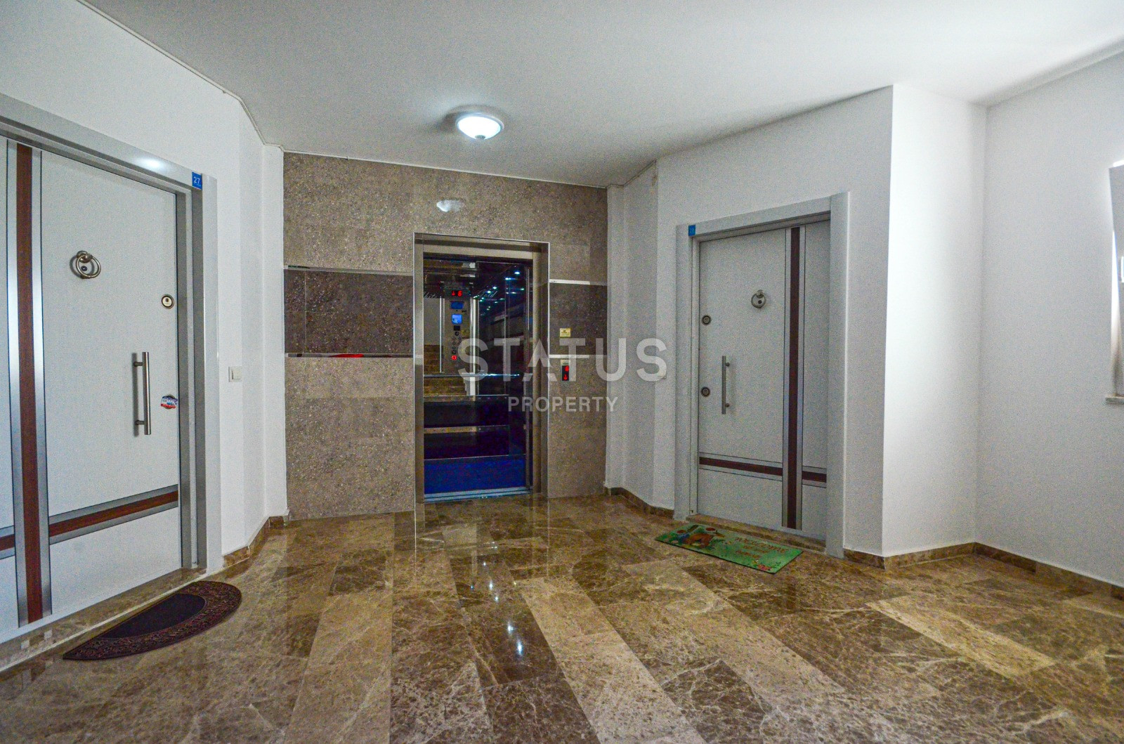 Large apartment 1+1 with mountain views in Mahmutlar, 85 m2. фото 30