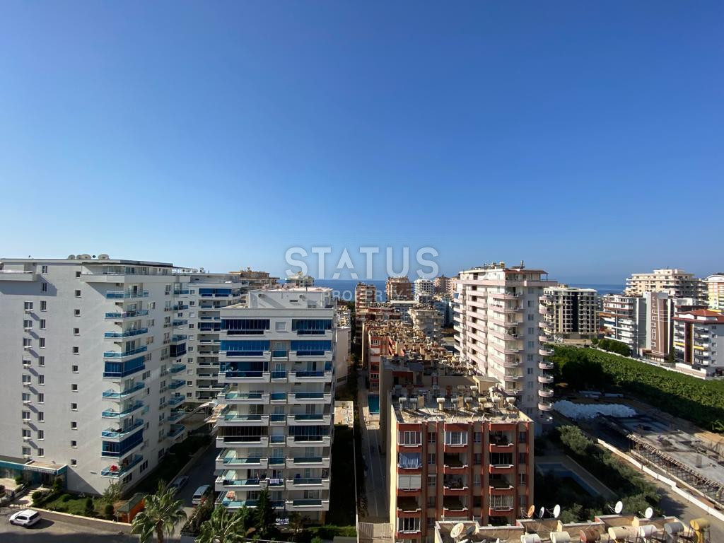 Квартира с тремя спальнями в 600 метрах от моря, в Махмутларе, 140 кв.м. фото 12