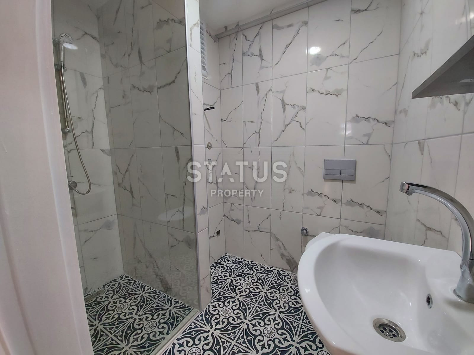 Выгодное предложение 2+1 в Махмутларе с полным пакетом мебели и бытовой техникой, 350 метров к морю фото 6