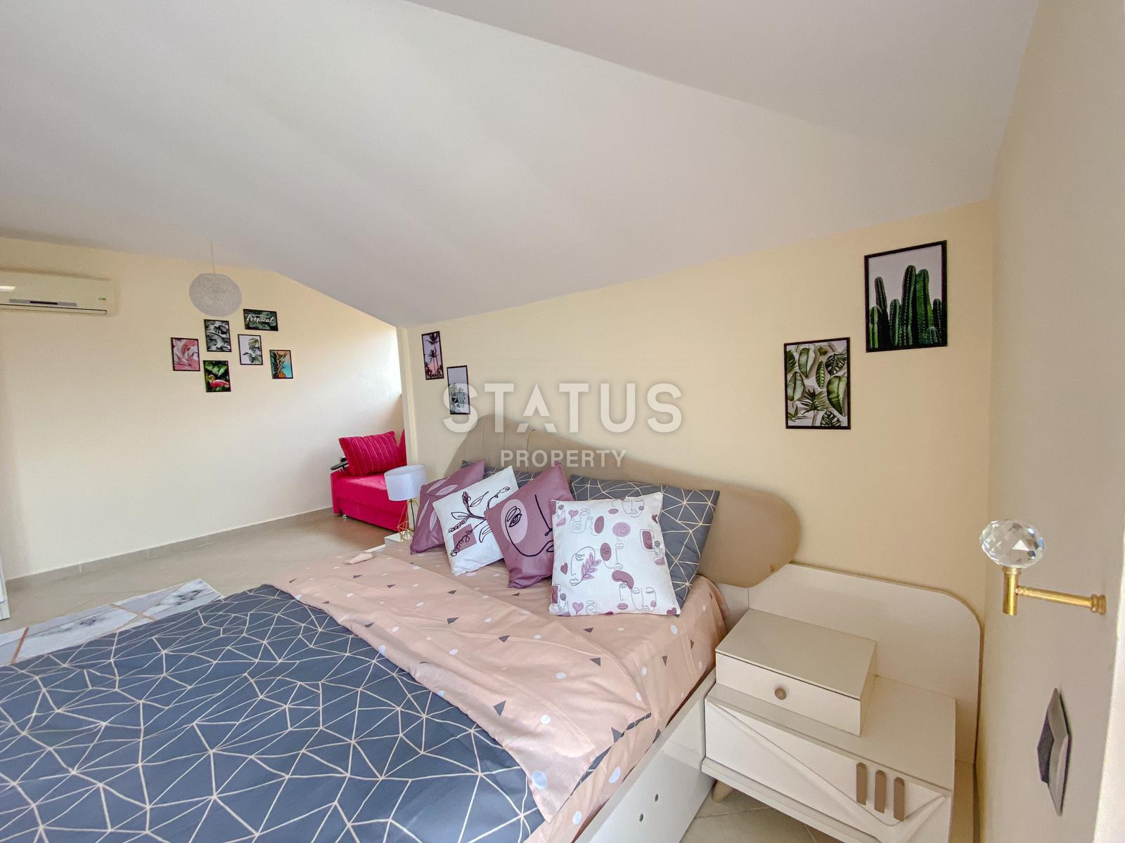 Двухуровневые апартаменты в комплексе с инфраструктурой в Кестеле, вид на море и горы, 130м2 фото 13