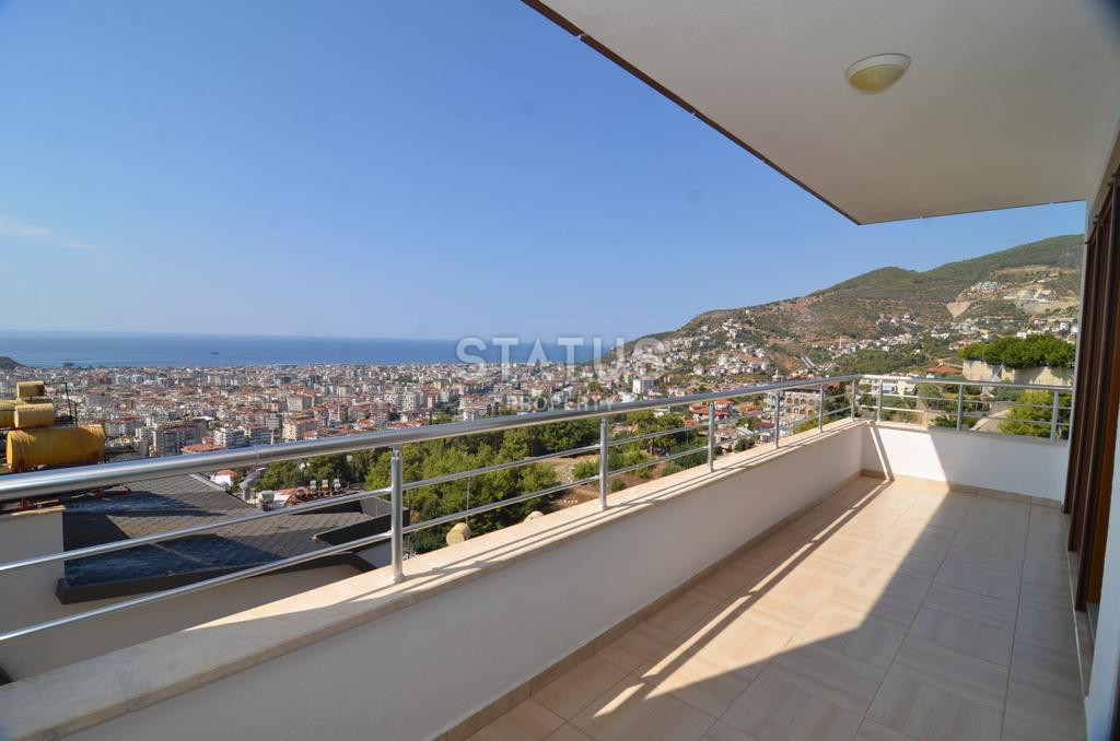 Квартира 2+1 с видом на море и крепость 105 м2 в центре Алании. фото 6