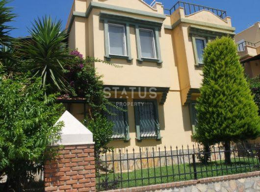 Вилла-таунхаус 2+1 в пяти минутах от моря, 130 м2. Конаклы, Алания фото 4