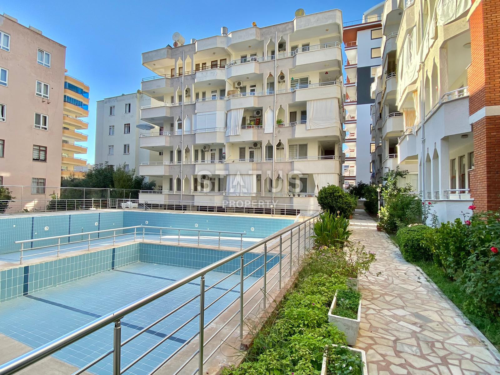 Apartment 2+1 - 110 sq m with a separate kitchen in Mahmutlar. фото 15