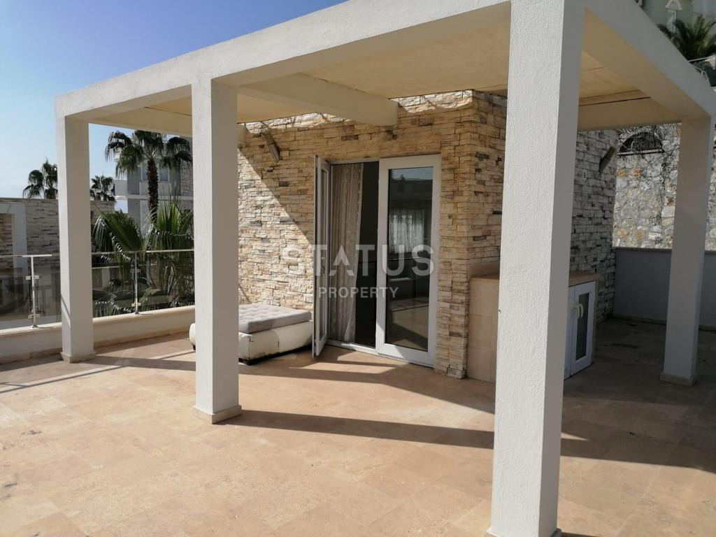 Villa 3+1 with private territory and swimming pool, 220 m2. фото 6