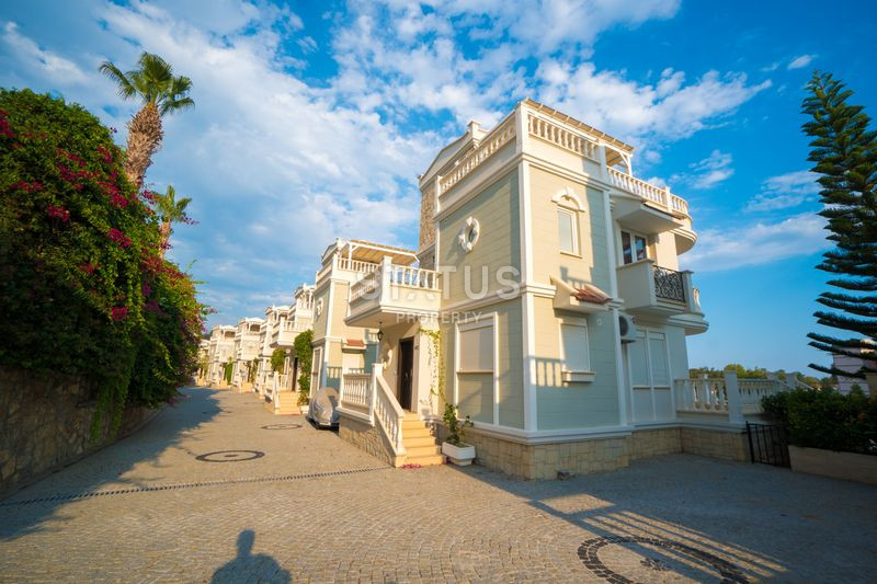 Villa 3+1 with private territory and swimming pool, 220 m2. фото 25