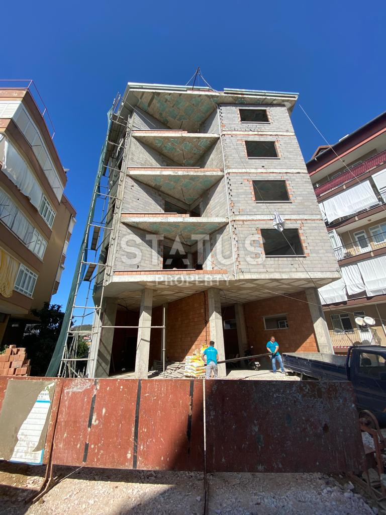 Apartments of different layouts at the final stage of construction in the center of Alanya, from 60 to 150 m2. фото 3