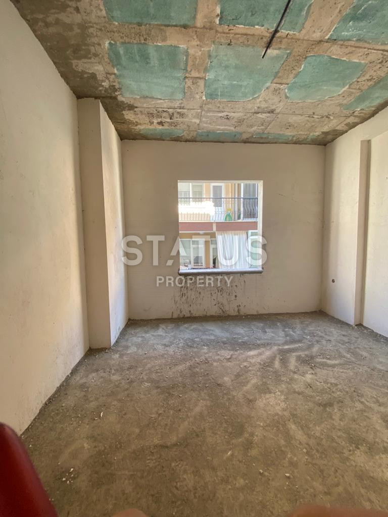 Apartments of different layouts at the final stage of construction in the center of Alanya, from 60 to 150 m2. фото 9