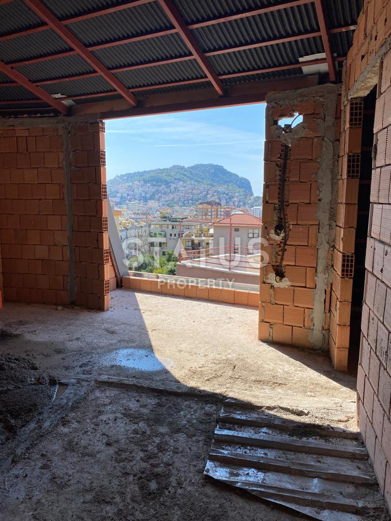 Apartments of different layouts at the final stage of construction in the center of Alanya, from 60 to 150 m2. фото 14