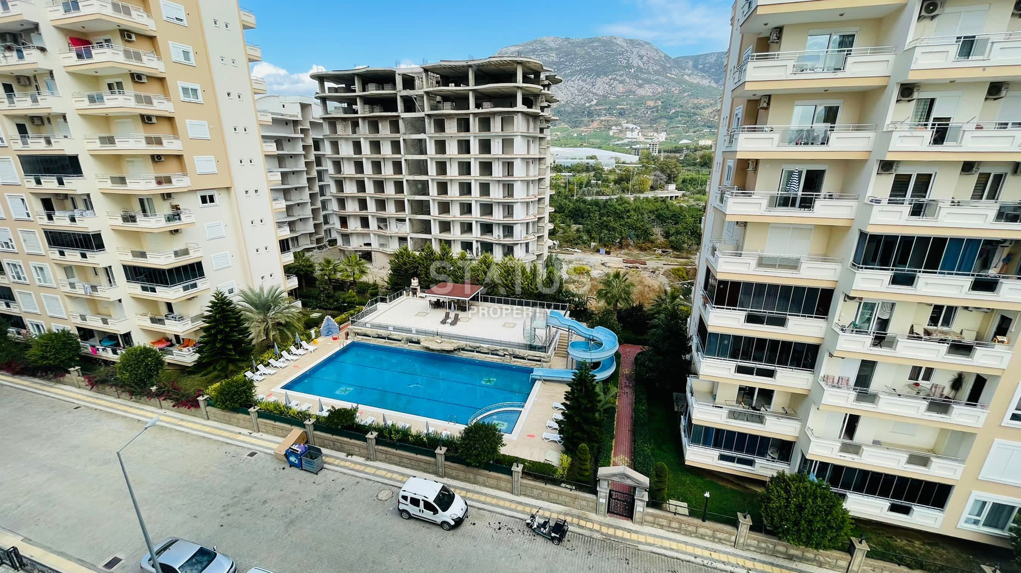 Меблированная двухкомнатная квартира в новом доме в центре Махмутлара, 55 кв.м. фото 20