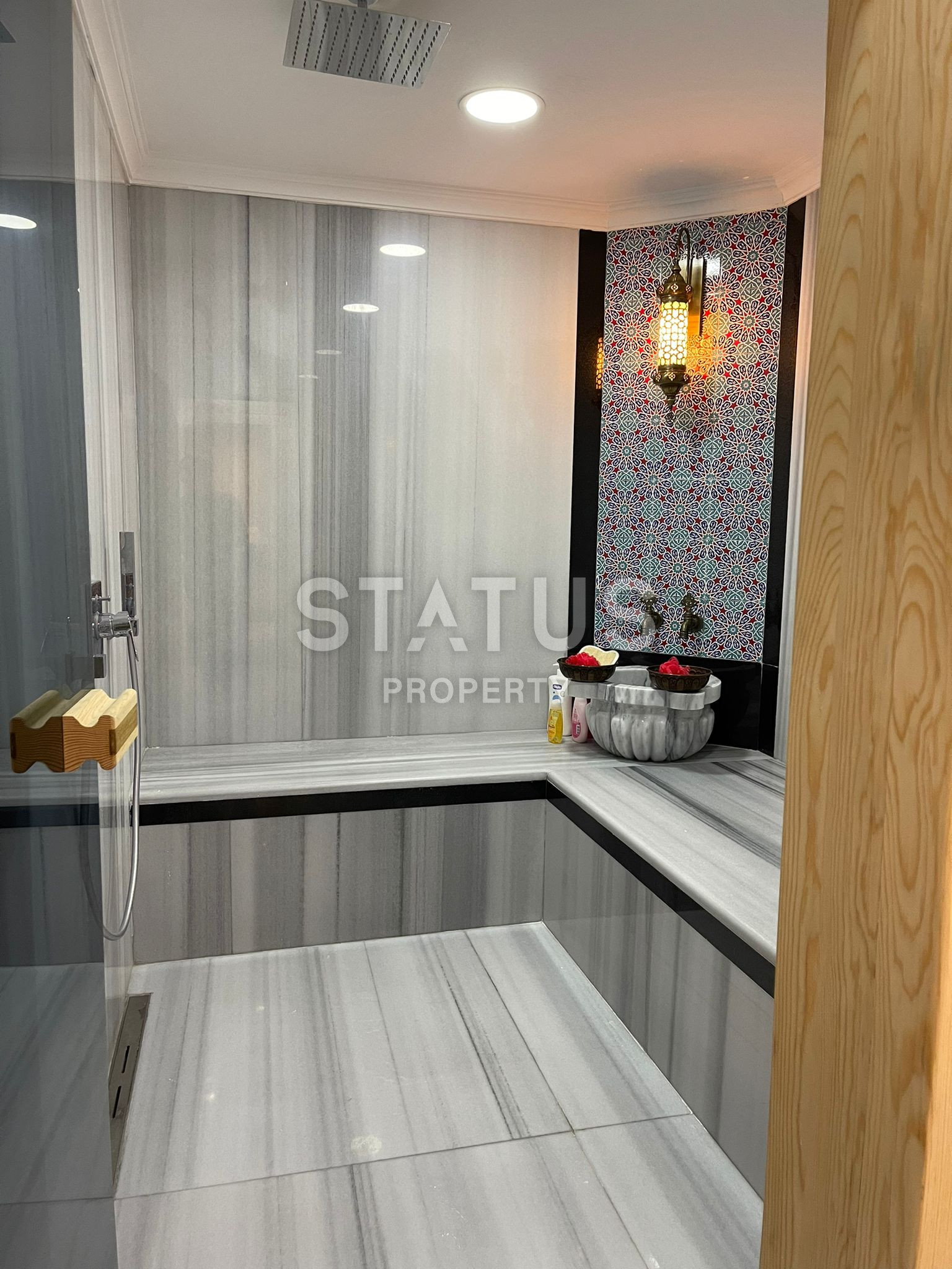 Apartment 5+2 with direct sea view, 300 m2 in Mahmutlar. фото 20