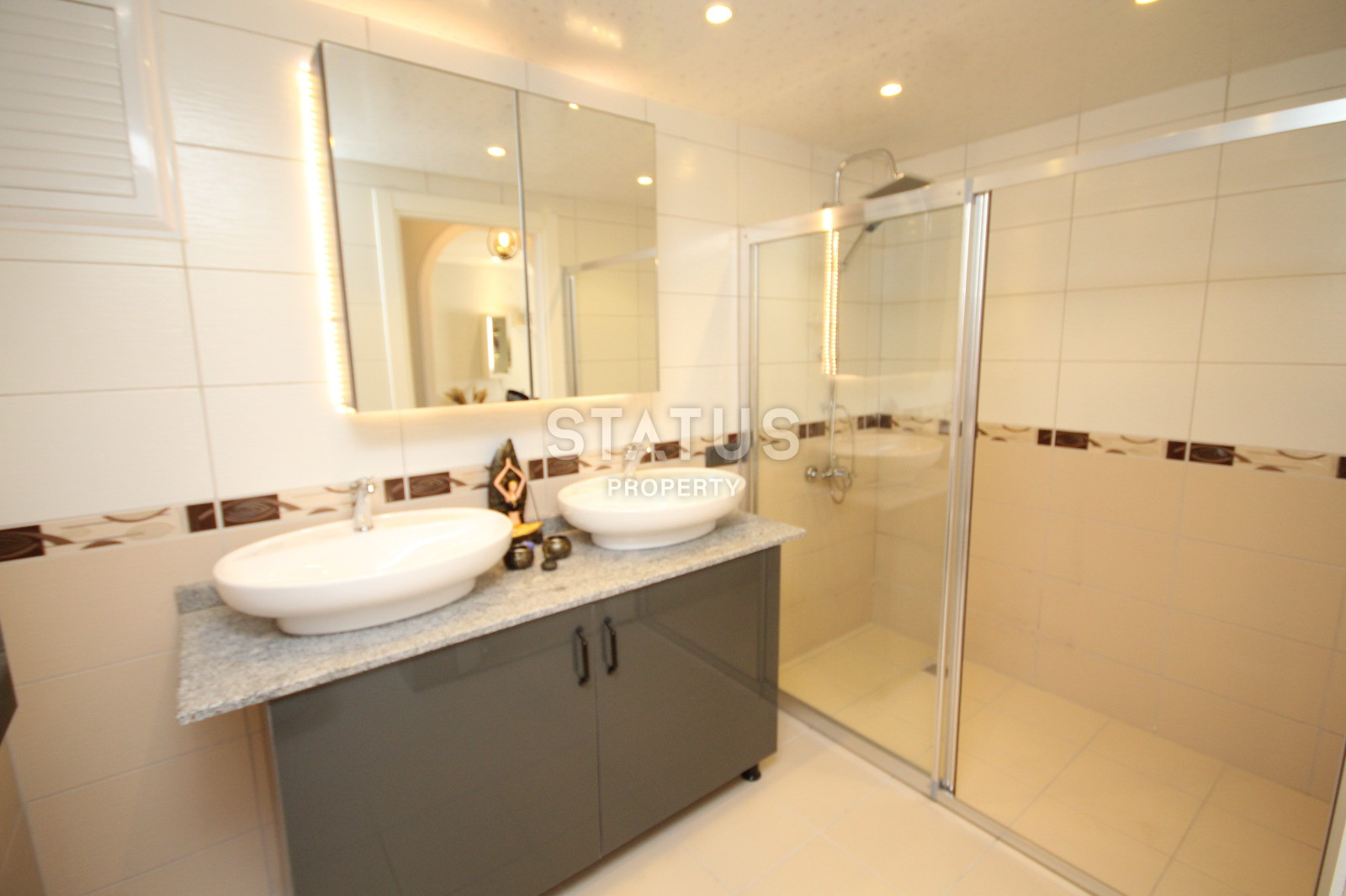 Апартаменты 2+1, в районе Тосмур, 250 метров от моря, 130 кв.м. фото 10