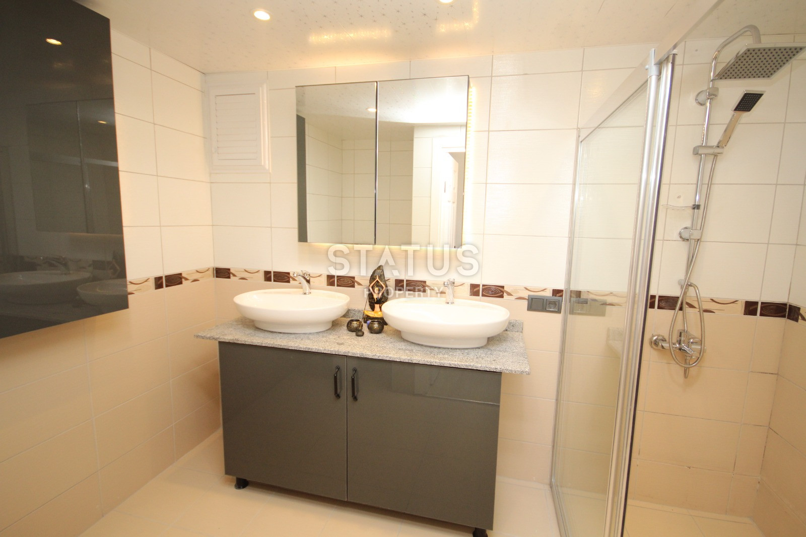 Апартаменты 2+1, в районе Тосмур, 250 метров от моря, 130 кв.м. фото 17