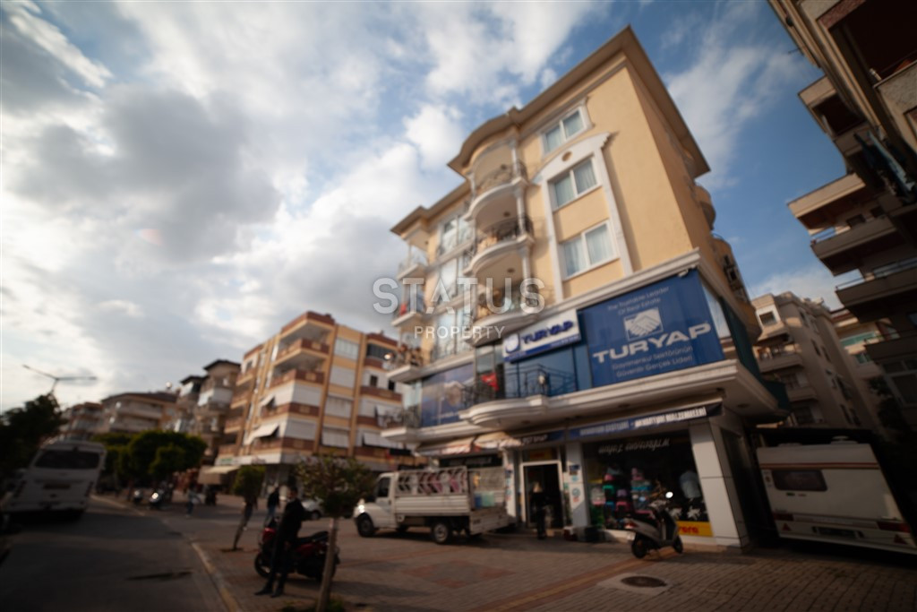 Office space with a good repair in the center, 110 m2. фото 4