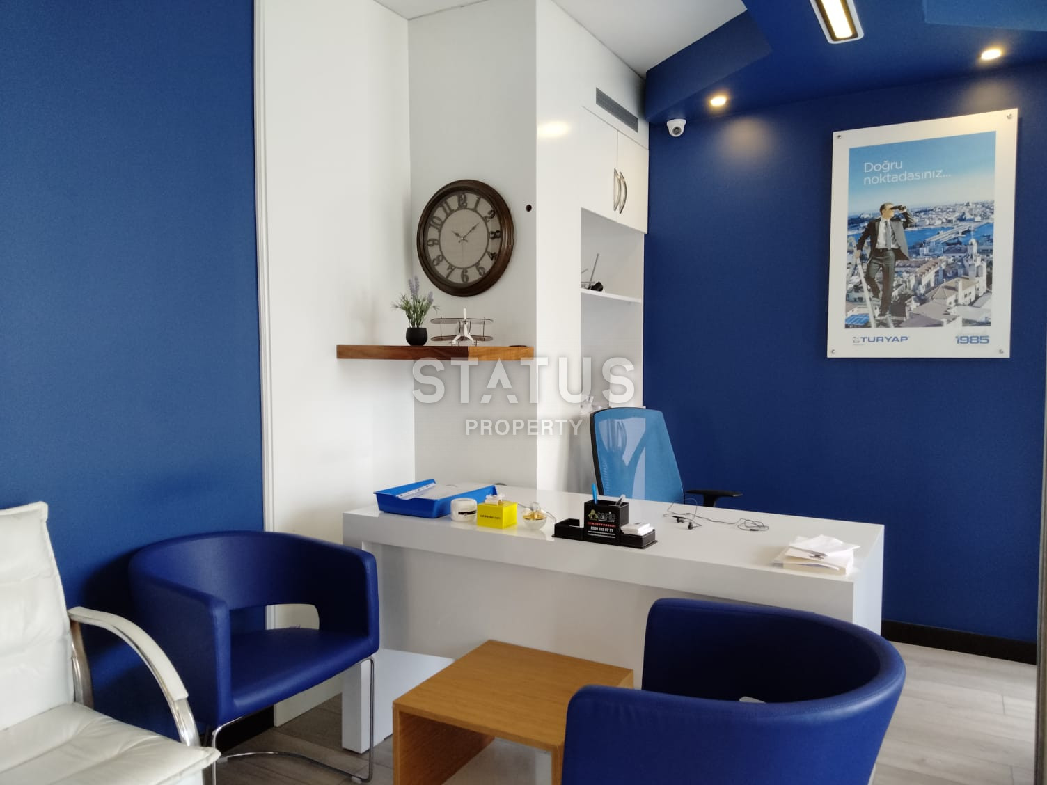 Office space with a good repair in the center, 110 m2. фото 16