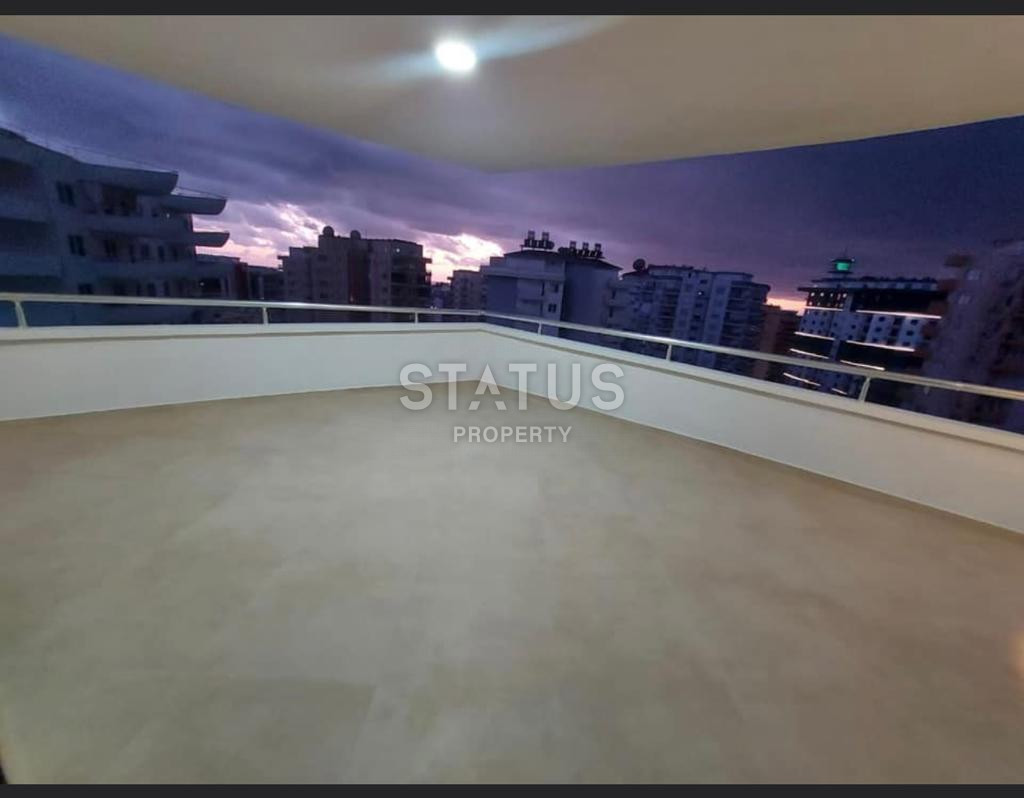 Просторная трехкомнатная квартира с новой мебелью в популярном комплексе , 135м.кв фото 9