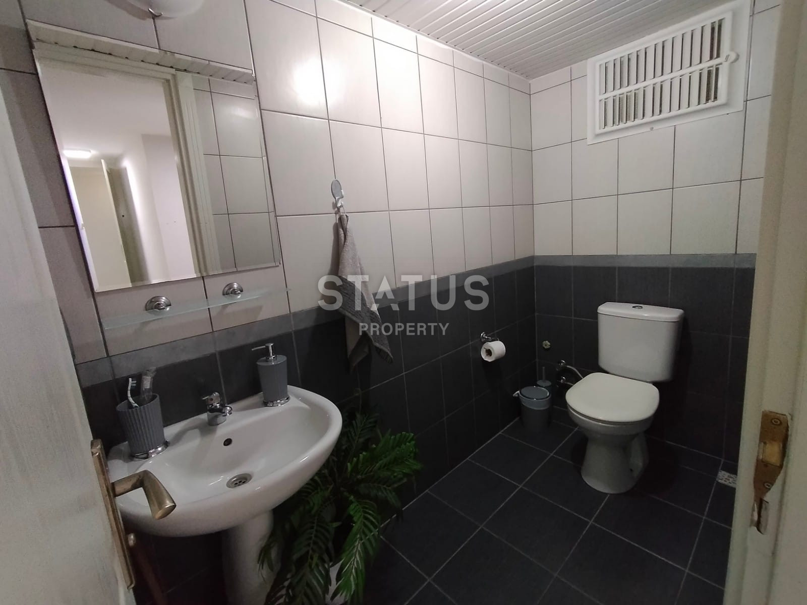 Квартира 3+1 с отдельной кухней в центре Алании, 150м к морю, 155м2. фото 16