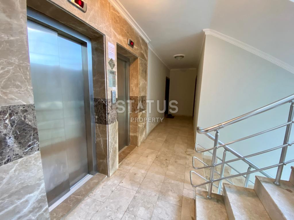 Apartment 2+1 with a full package of new furniture and household appliances in Mahmutlar, 120 m2. фото 20