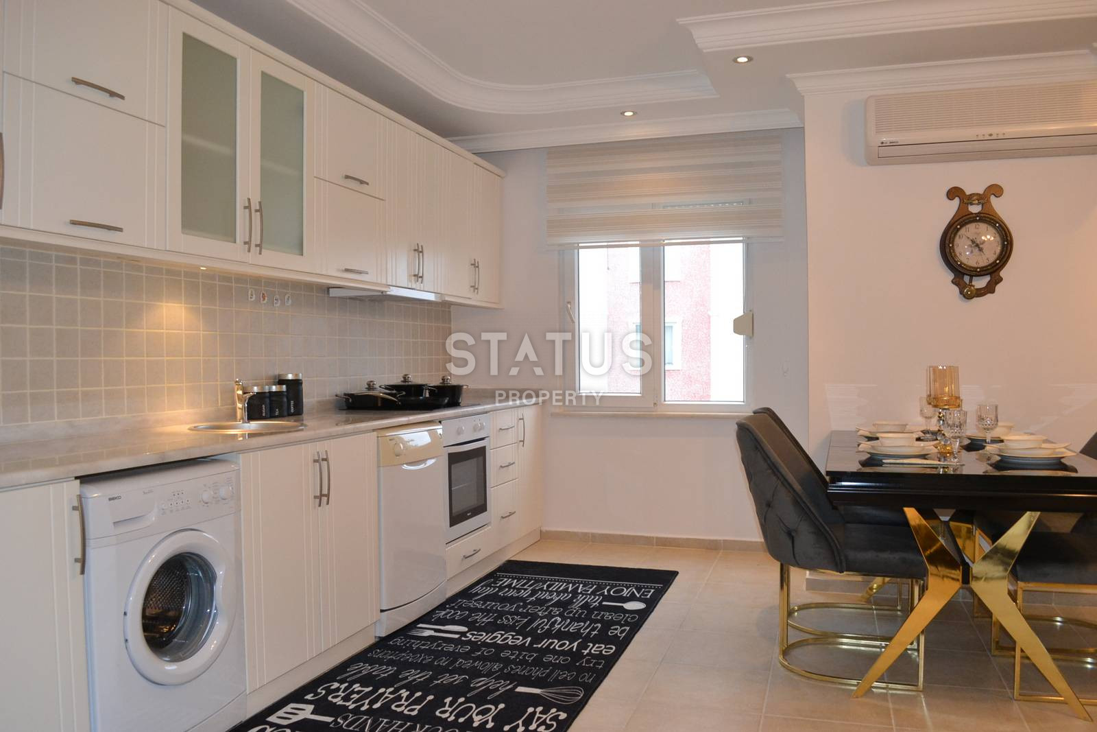 Furnished apartment in the center of Mahmutlar 2+1, 115 sq.m. фото 16