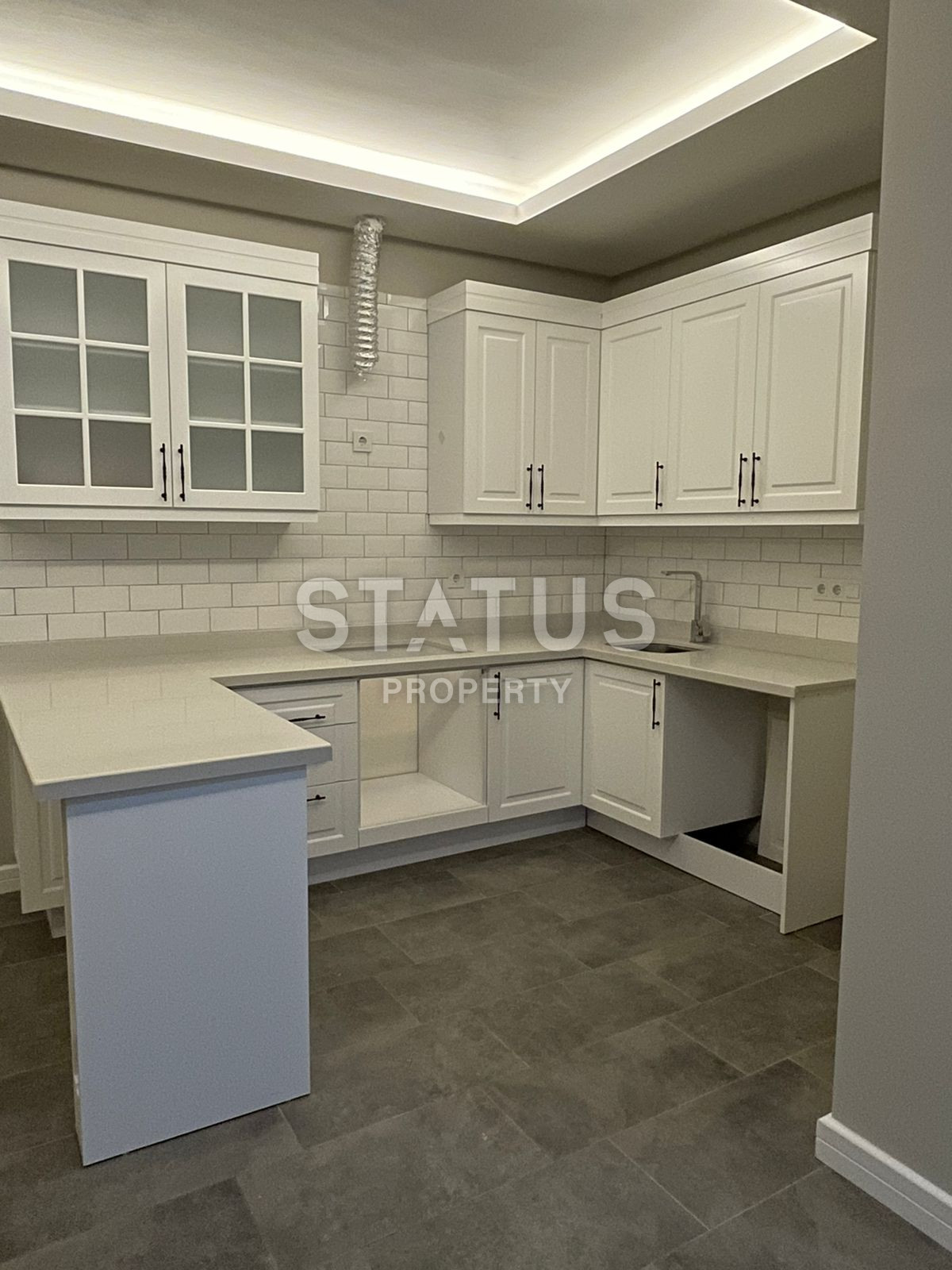 Three-room apartment in a new elite complex in the Oba area, 90 sq.m. фото 3