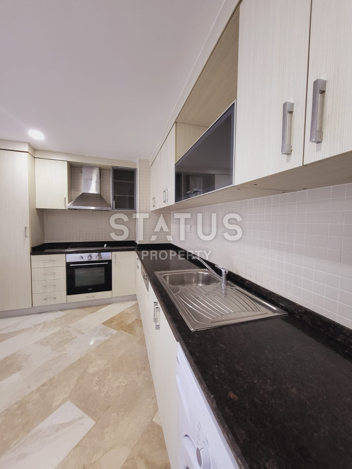 Квартира 2+1, с мебелью в популярном комплексе в Махмутларе, 110 кв.м фото 17