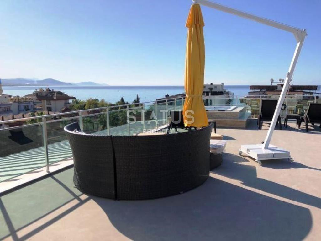 Furnished, bright apartment 1+1 in the center of Alanya, 60 m2 фото 13