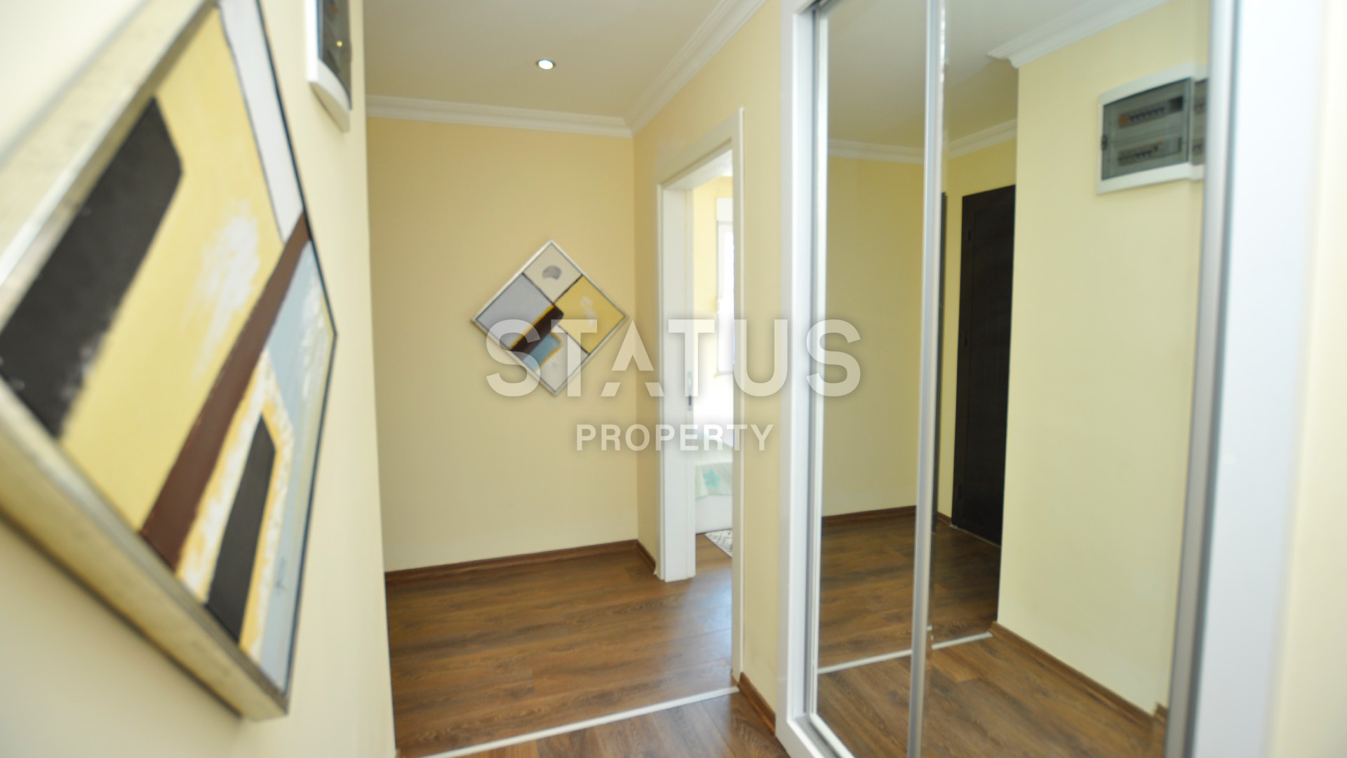 Трехкомнатная квартира с мебелью по СУПЕР цене в центре Мамхутларе. 110 кв.м. фото 8