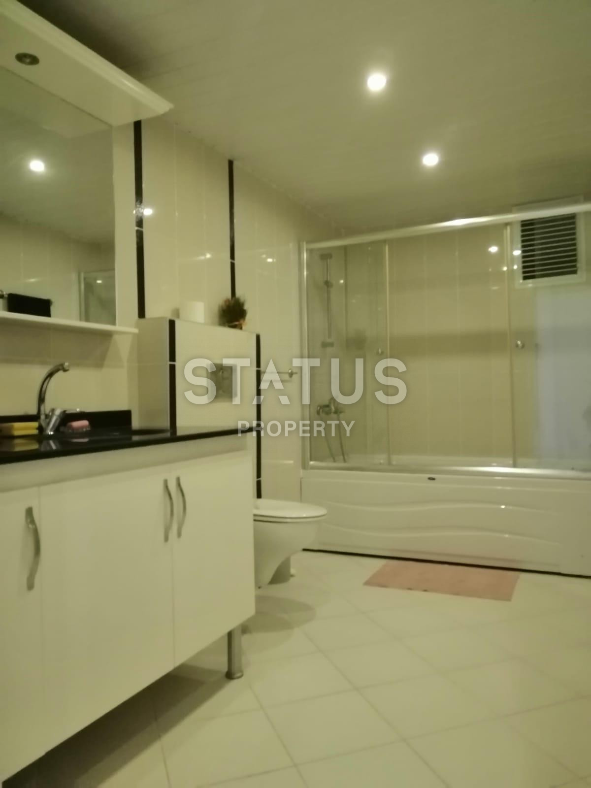 Видовые апартаменты 3+1, в 200 метрах от моря в районе Махмутлар, 178 кв.м. фото 9