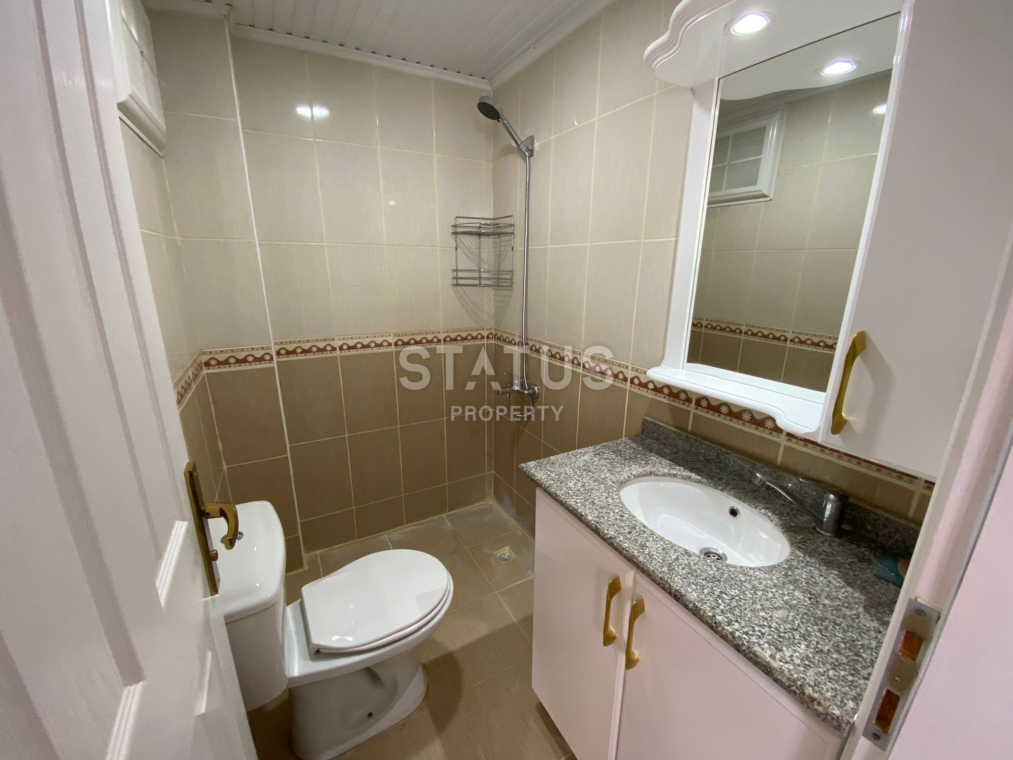 Апартаменты 2+1, в 100 метрах от моря в районе Махмутлар, 120 кв.м. фото 16