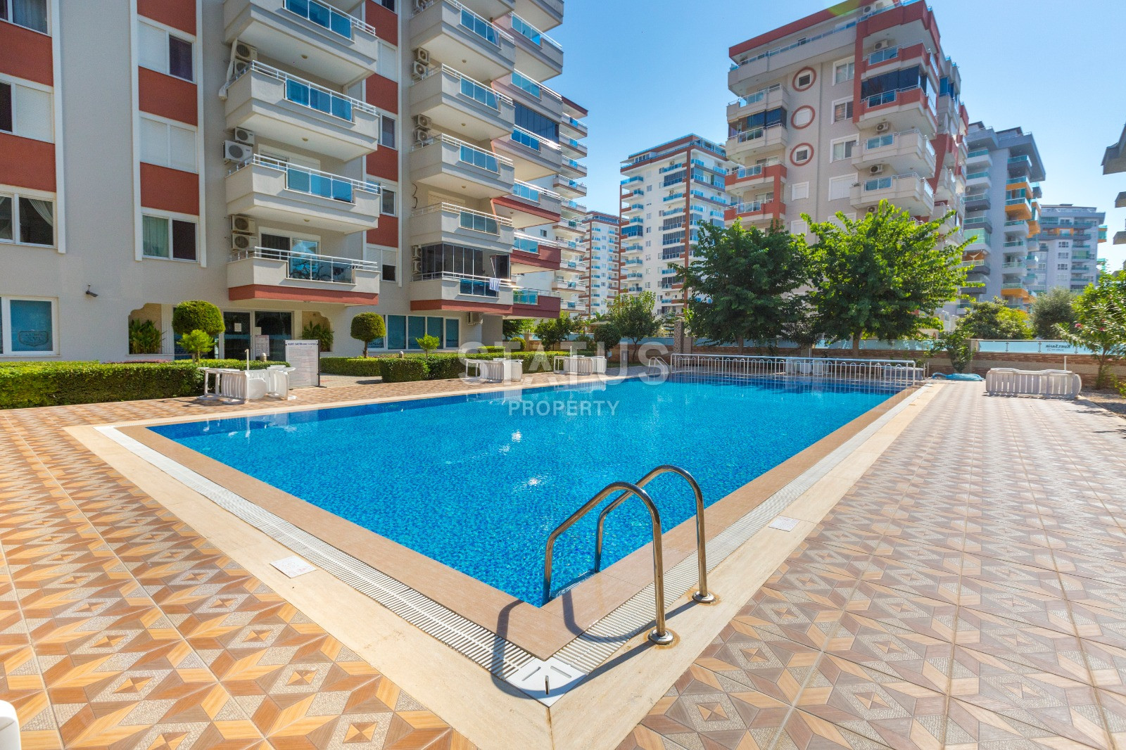 Апартаменты 1+1, в районе Махмутлар, 75 кв.м. фото 12