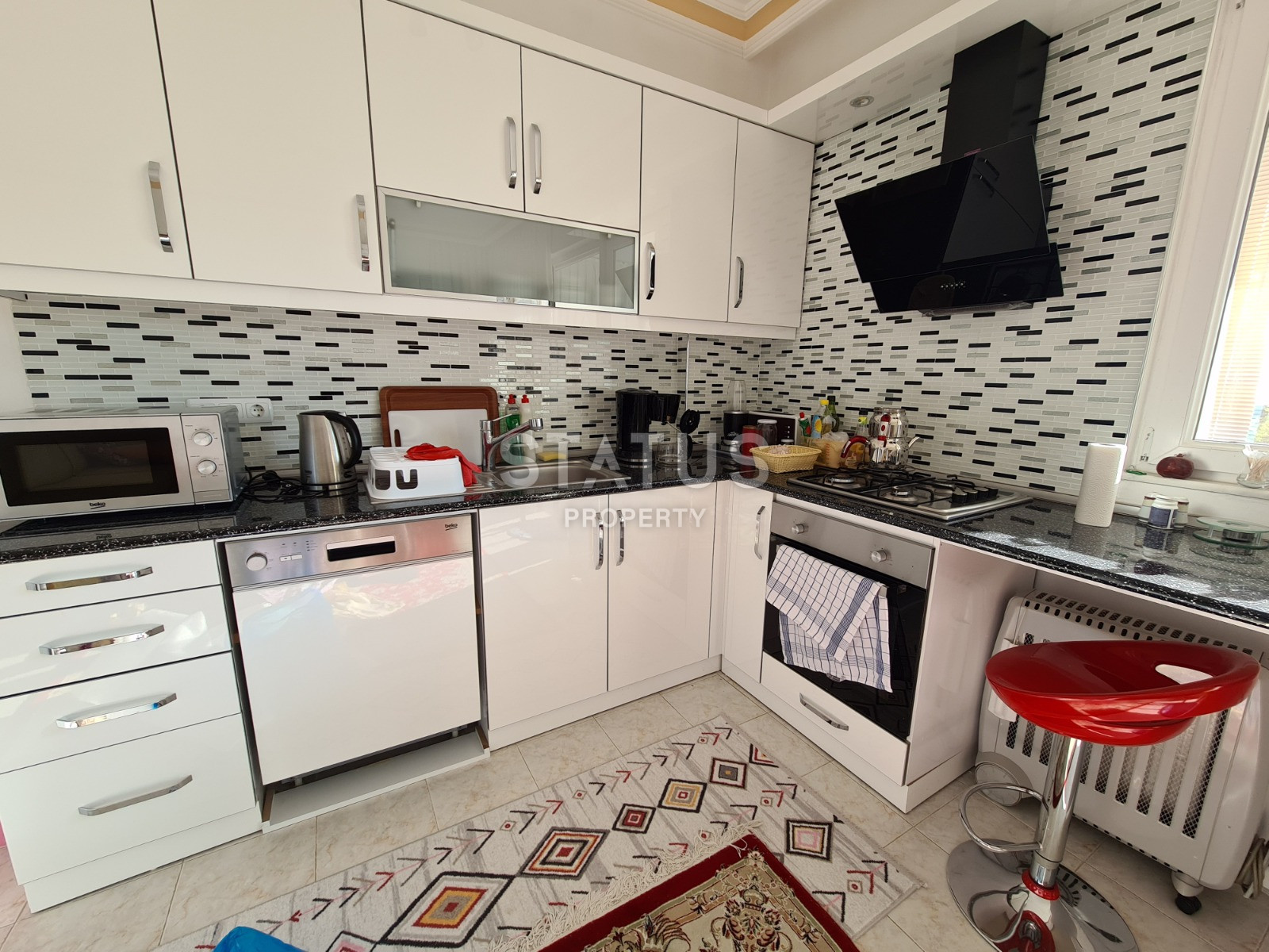 Апартаменты 1+1 с видом на море в районе Авсаллар, 75 кв.м. фото 3