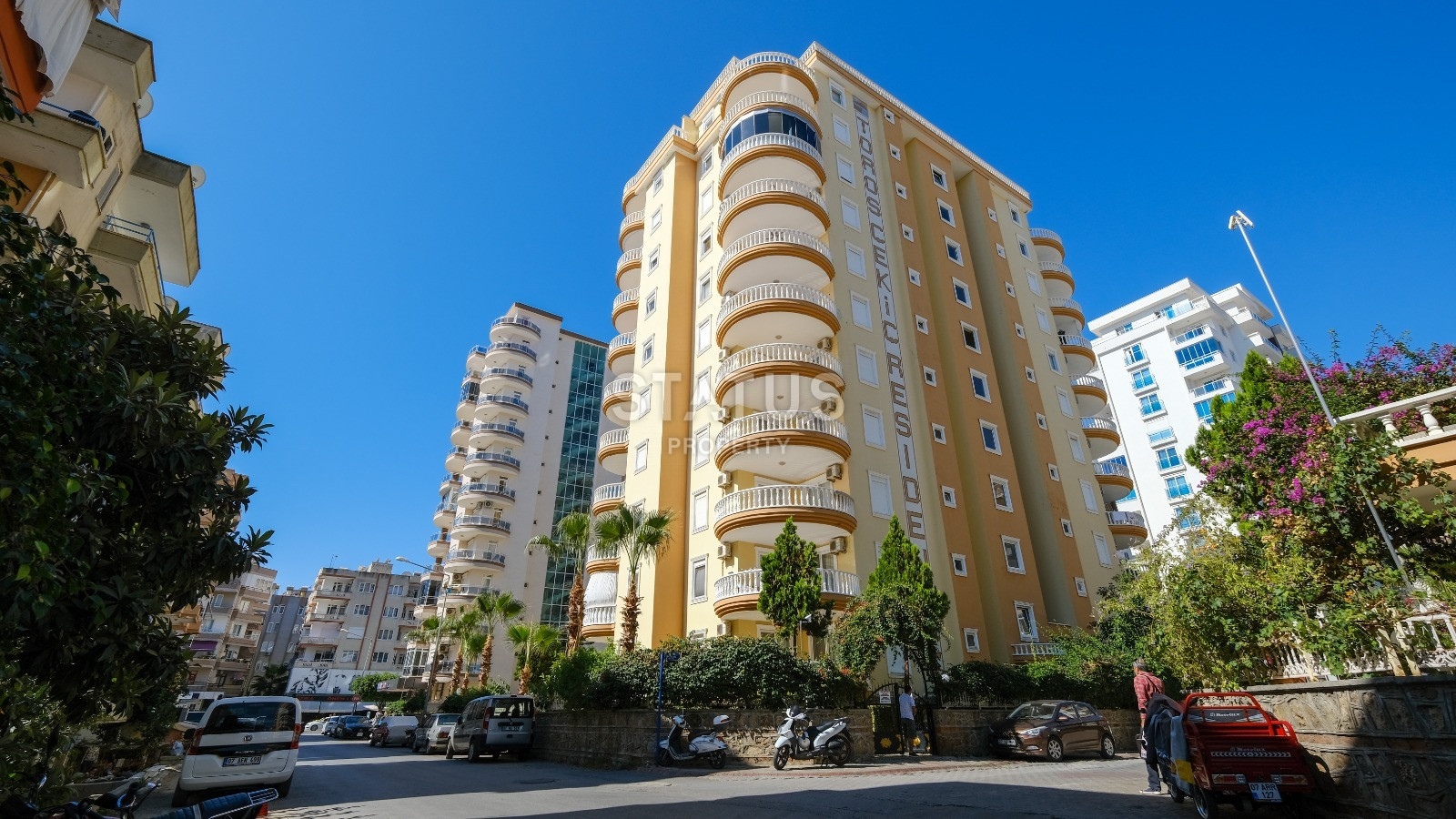 Апартаменты 2+1 в районе Махмутлар, 130 м2 фото 2