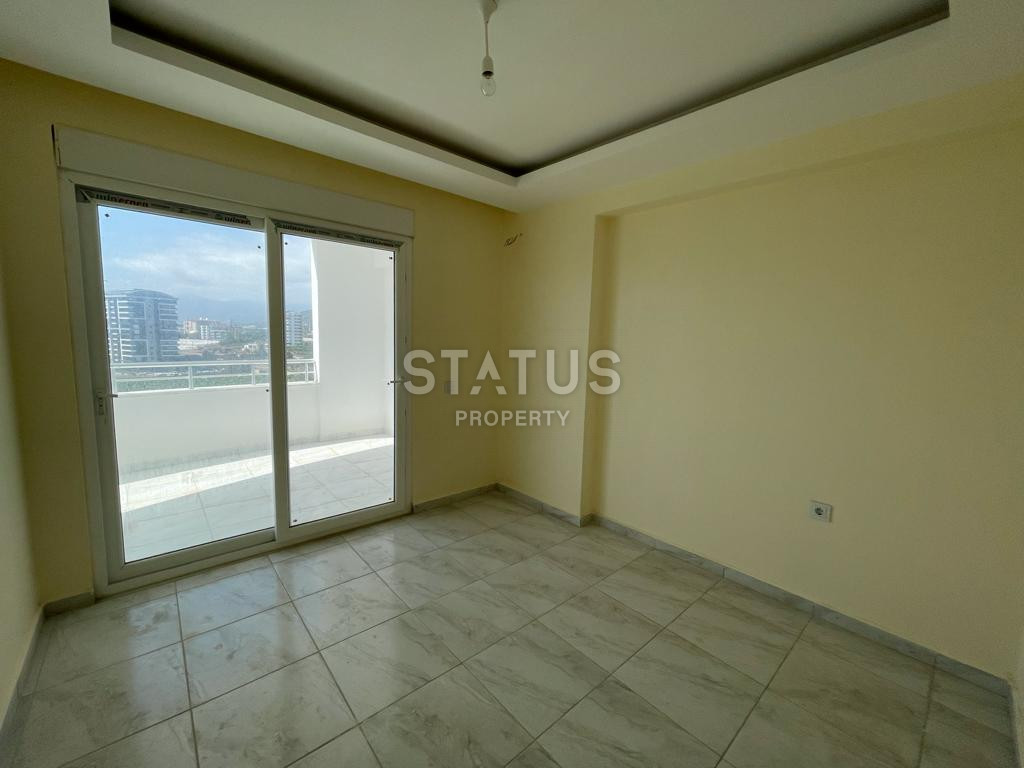 Bright apartment 2+1 with sea views in Mahmutlar, 100 m2. фото 8