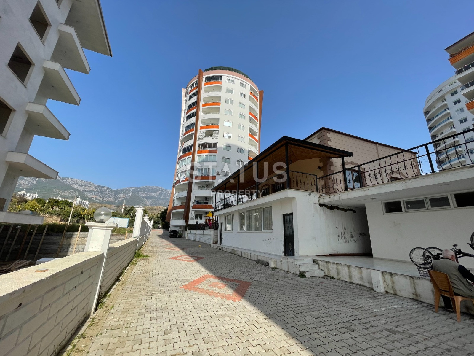 Bright apartment 2+1 with sea views in Mahmutlar, 100 m2. фото 24