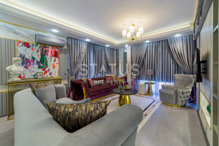 Апартаменты 2+1, в 300 метрах от моря, в районе Махмутлар, 130 кв.м. фото 1