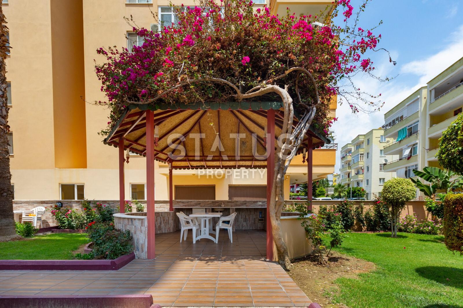 Квартира с новой мебелью и красивым видами в комплексе с бассейном в Махмутларе 135 кв.м. фото 23