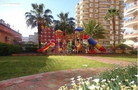 Трехкомнатные апартаменты с отличным ремонтом на первой береговой линии, 125 кв. м. фото 3