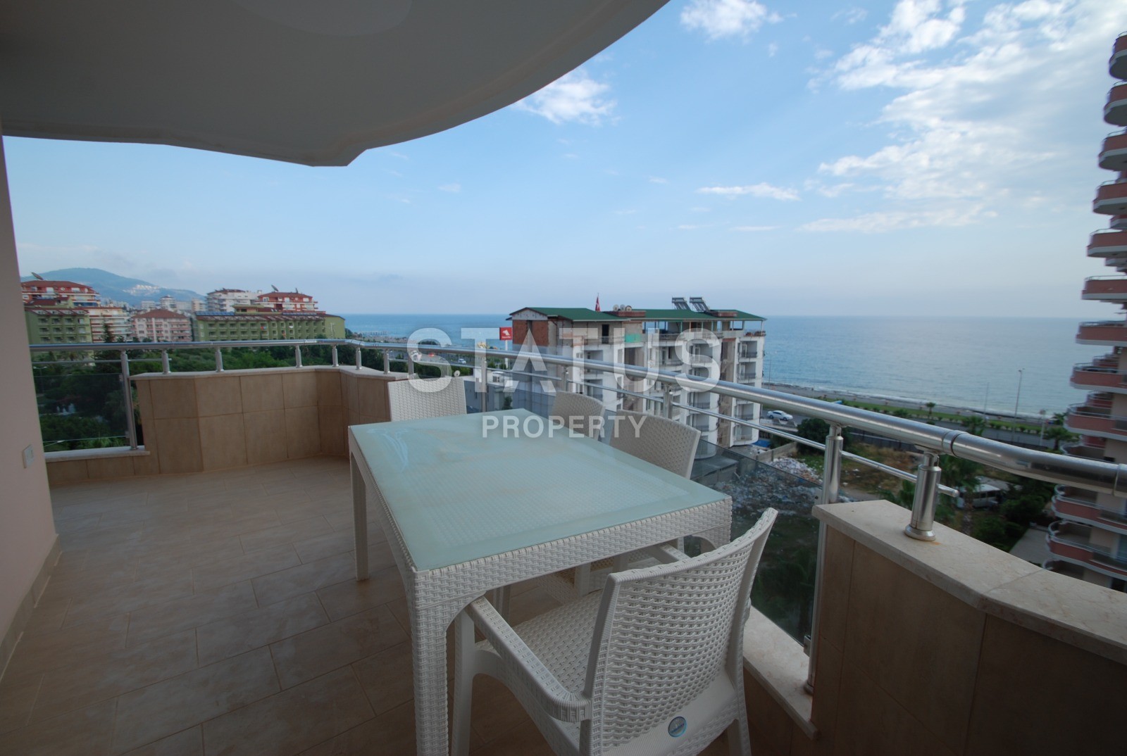 Трехкомнатные апартаменты с отличным ремонтом на первой береговой линии, 125 кв. м. фото 6