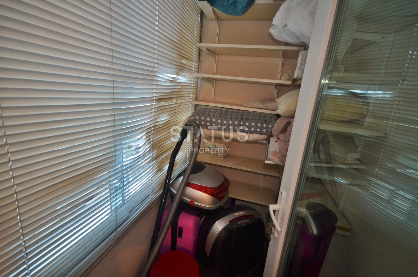 Apartment 1+1, 500 meters from the sea, 65 sq.m in the center of Alanya. фото 6