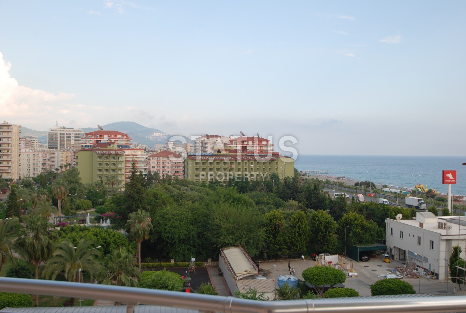 Трехкомнатные апартаменты с отличным ремонтом на первой береговой линии, 125 кв. м. фото 8