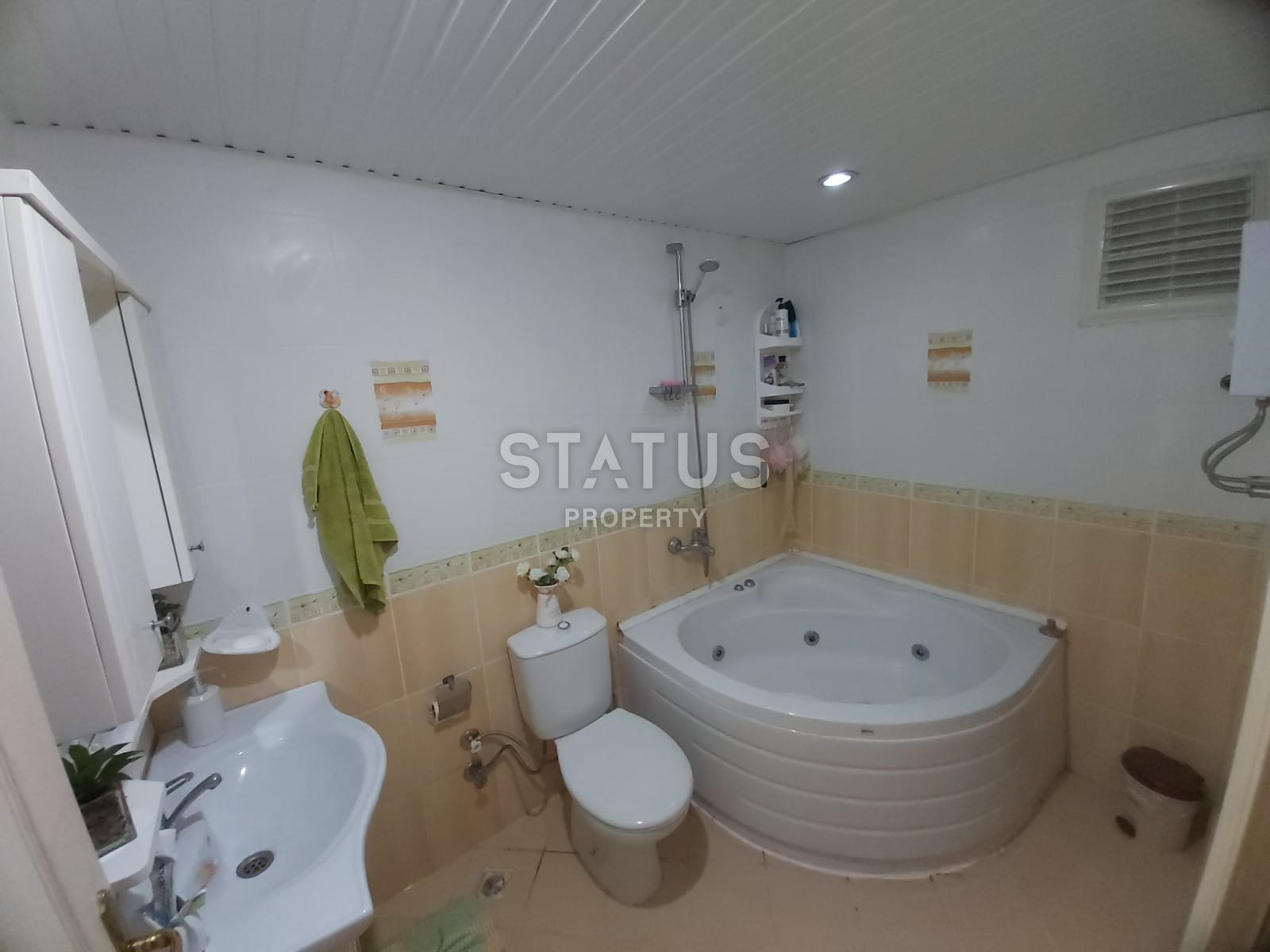 Квартира 2+1 в 350 метрах от моря в Махмутларе, 125 кв.м. фото 6