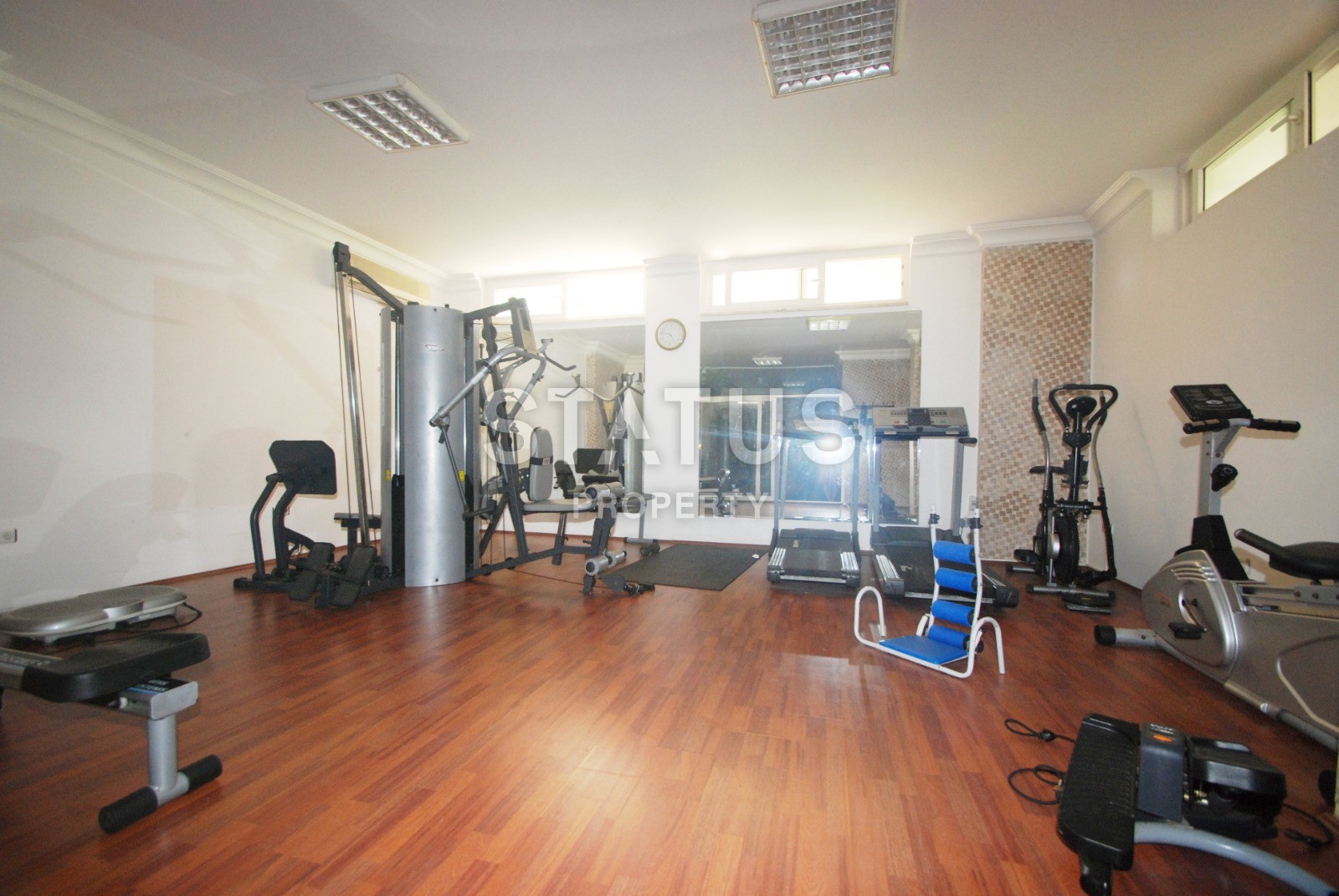 Трехкомнатные апартаменты с отличным ремонтом на первой береговой линии, 125 кв. м. фото 15